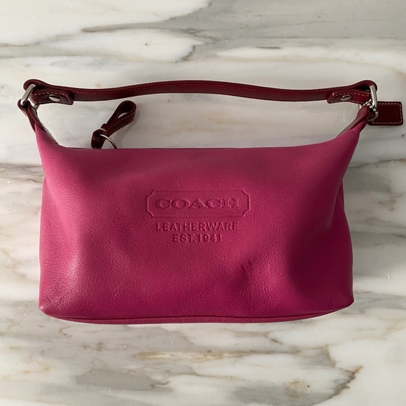 Coach Y2K Fusia pink & red demi pouchette baguette Leatherware bag - Picture 1 of 8